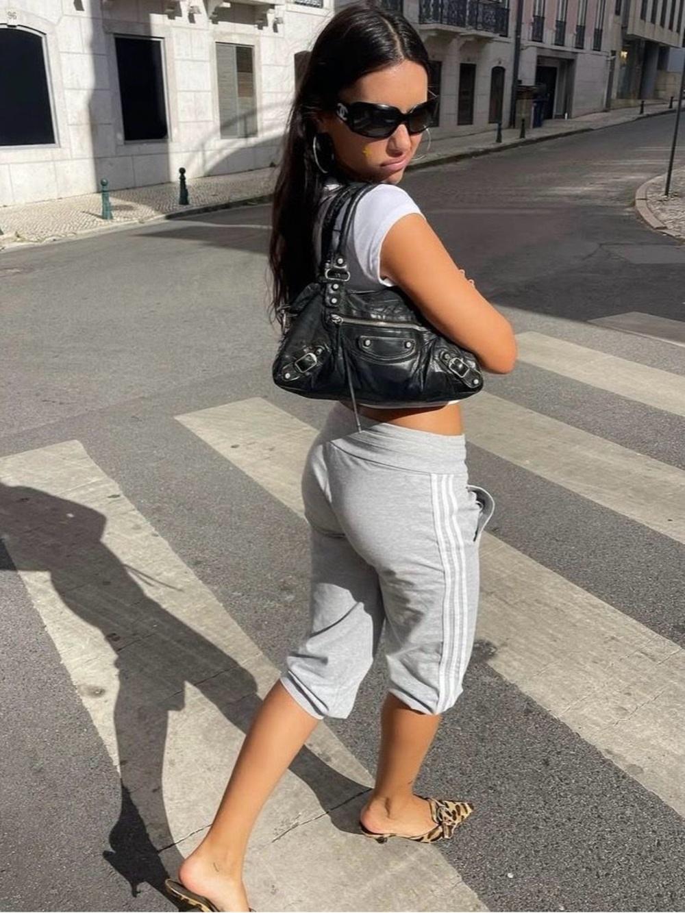🦋 vintage Y2K adidas sweatpant capris 🦋